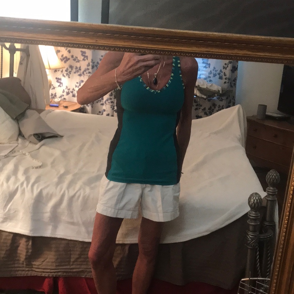 Women’s activewear